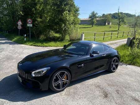 Mercedes-Benz AMG GT C V8 4.0 557