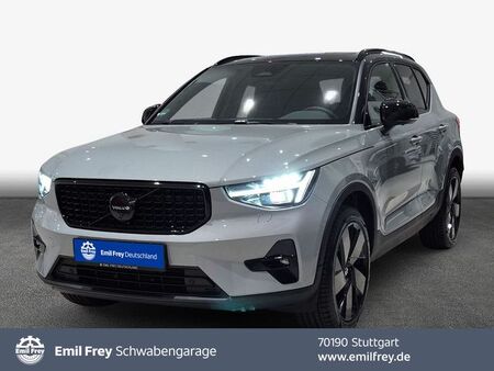 Volvo XC40 B4 2.0 197 Black Edition