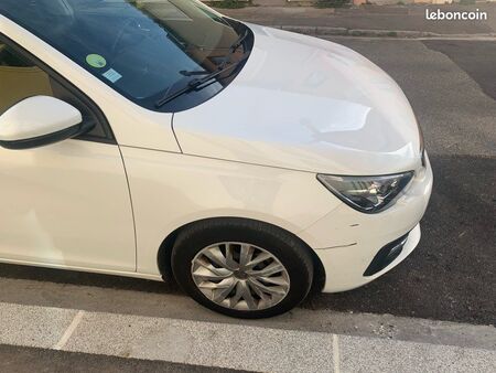 Peugeot 308 1.5 HDi 130