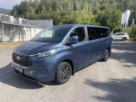 Ford Transit 2.5 232 Titanium