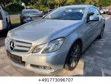 Mercedes-Benz Classe E E 200
