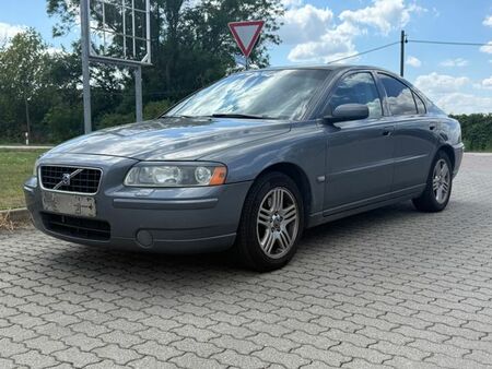 Volvo S60 2.4 140 Momentum