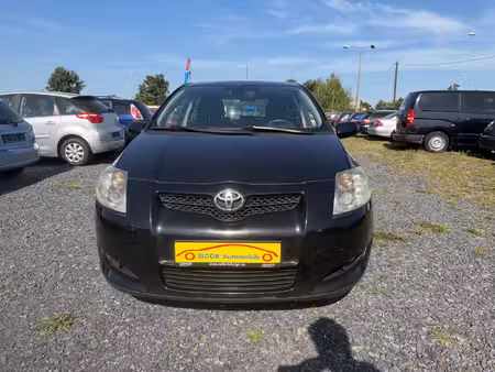 Toyota Auris 2.2 177 Clean Power