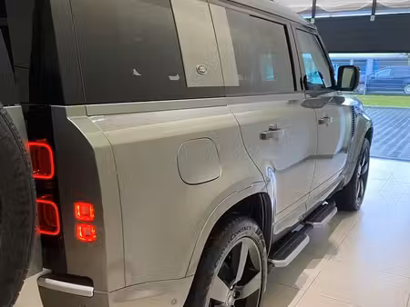 Land Rover Defender D250 3.0 249 XS Edition 4x4