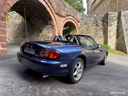 Mazda MX5 1.6 110