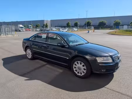 Audi A8 V8 4.2 quattro