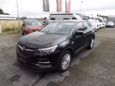 Opel Grandland 1.6 180 Edition