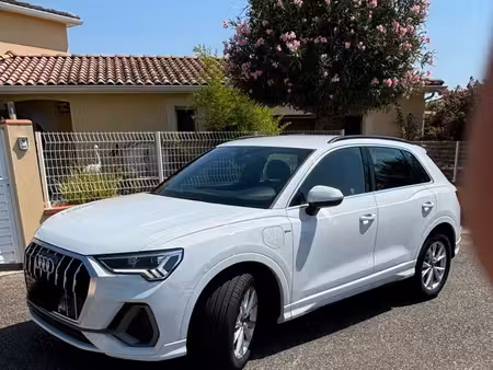 Audi Q3 45 TFSI 1.4 TFSI 150 S line