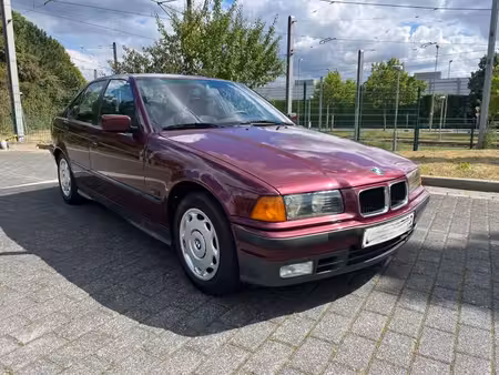 BMW Série 3 316 1.6 102