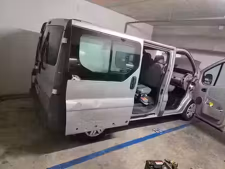 Renault Trafic 2.5 dCi 140 Privilège