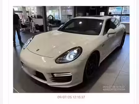 Porsche Panamera Turbo S V8 4.8 570 Executive 4x4
