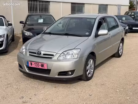 Toyota Corolla 1.4 90