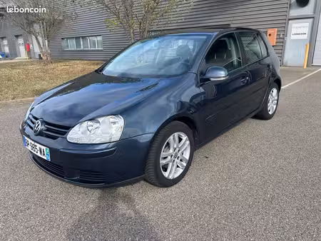 Volkswagen Golf 1.9 TDI 105