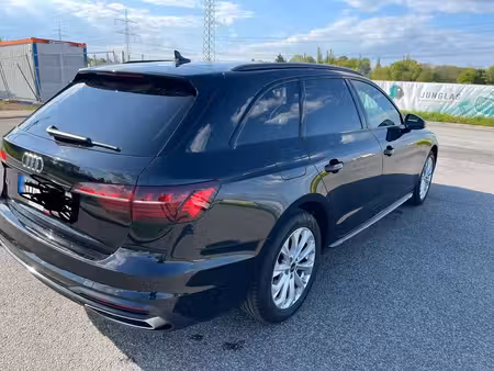 Audi A4 40 TDI 2.0 TDI 204 S line