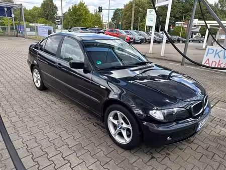 BMW Série 3 318i 2.0 105
