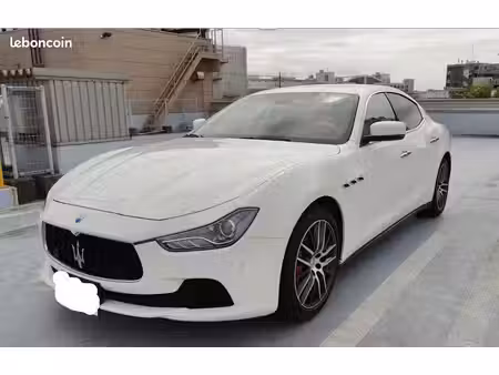 Maserati Ghibli V6 3.0 330