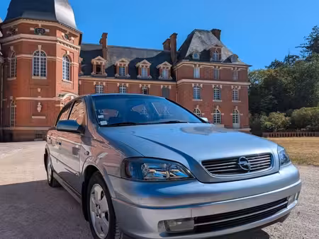 Opel Astra 1.6 100