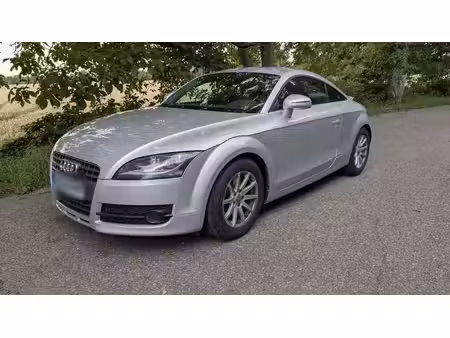 Audi TT 2.0 TFSI 200 quattro