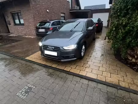 Audi A4 2.0 TDI 143