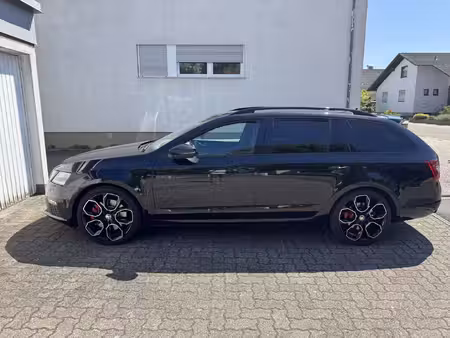 Škoda Octavia RS 2.0 TSI 245