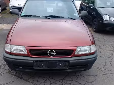 Opel Astra 1.6 100