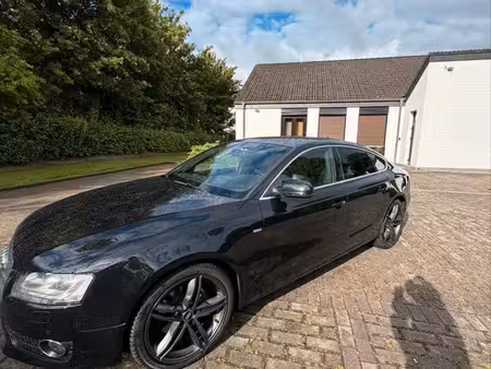 Audi A5 2.0 TFSI 211 S line quattro