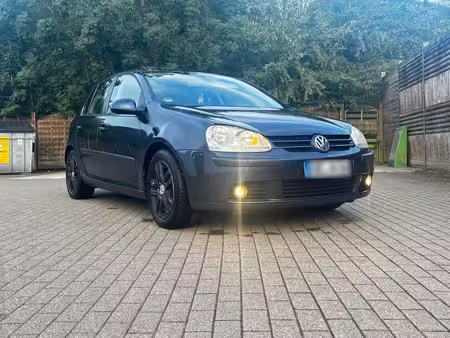 Volkswagen Golf 1.6 102