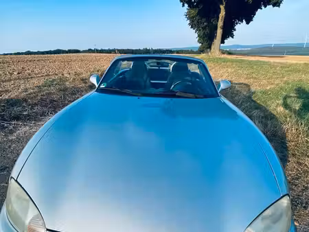 Mazda MX5 1.6 110