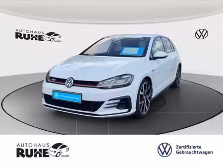Volkswagen Golf GTI 2.0 TSI Performance