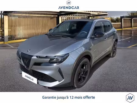 Alfa Romeo Junior Ibrida 1.2 136
