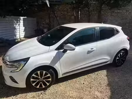 Renault Clio E-Tech 1.6 140 Zen