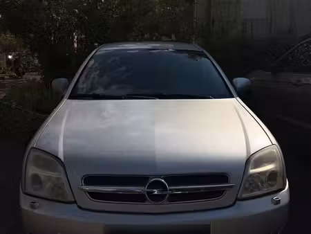 Opel Vectra 2.2 125