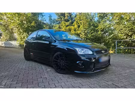 Ford Focus ST 2.5 225