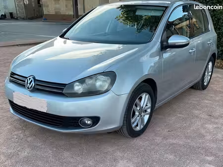 Volkswagen Golf 1.6 TDI 105