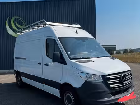 Mercedes-Benz Sprinter 2.1 143