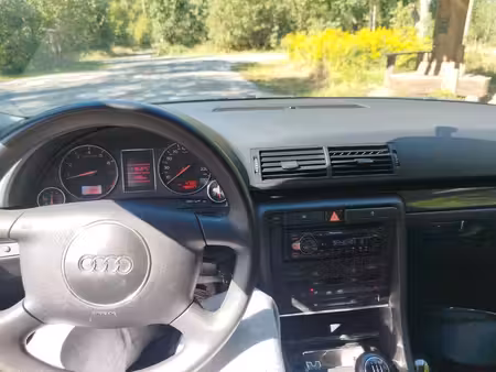 Audi A4 1.6 100
