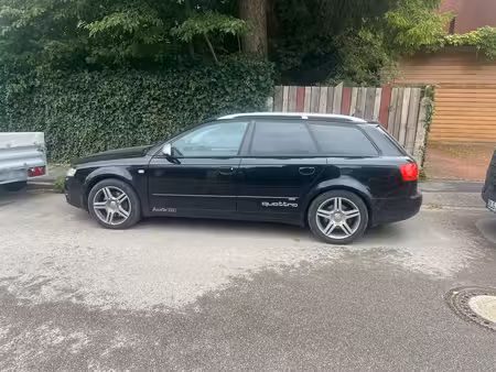 Audi A4 V6 3.0 TDI quattro