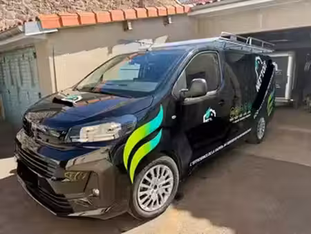 Peugeot Expert 2.0 BlueHDi 180
