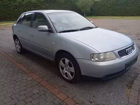 Audi A3 1.6 102
