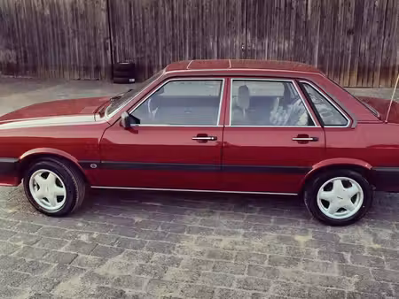 Audi 80