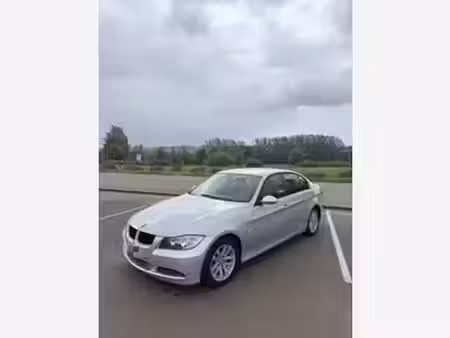 BMW Série 3 318d 2.0 Confort