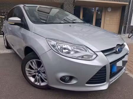 Ford Focus 1.6 125