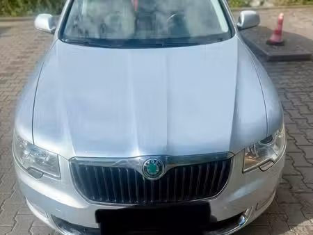 Škoda Superb 1.6 140 Business