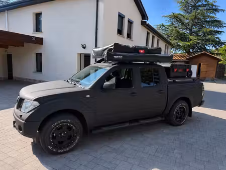 Nissan Navara Double Cab 2.5 dCi 190 Le