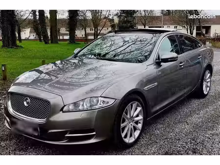 Jaguar XJ V6 3.0 275