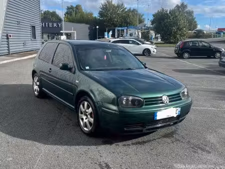 Volkswagen Golf R32 1.9 TDI 130 4Motion