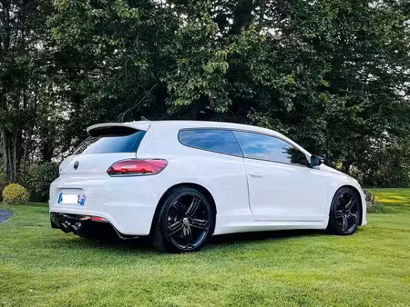 Volkswagen Scirocco R 2.0 TSI 265