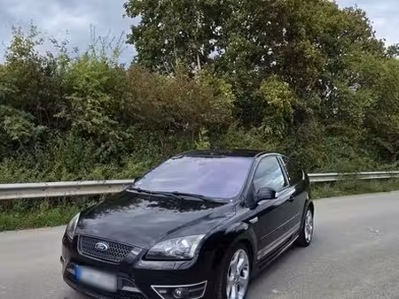 Ford Focus ST 2.5 225