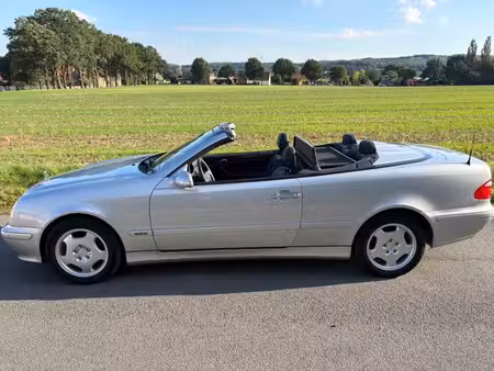 Mercedes-Benz CLK 320 Elegance