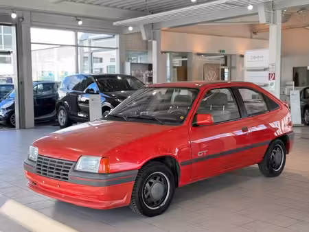 Opel Kadett 1.6